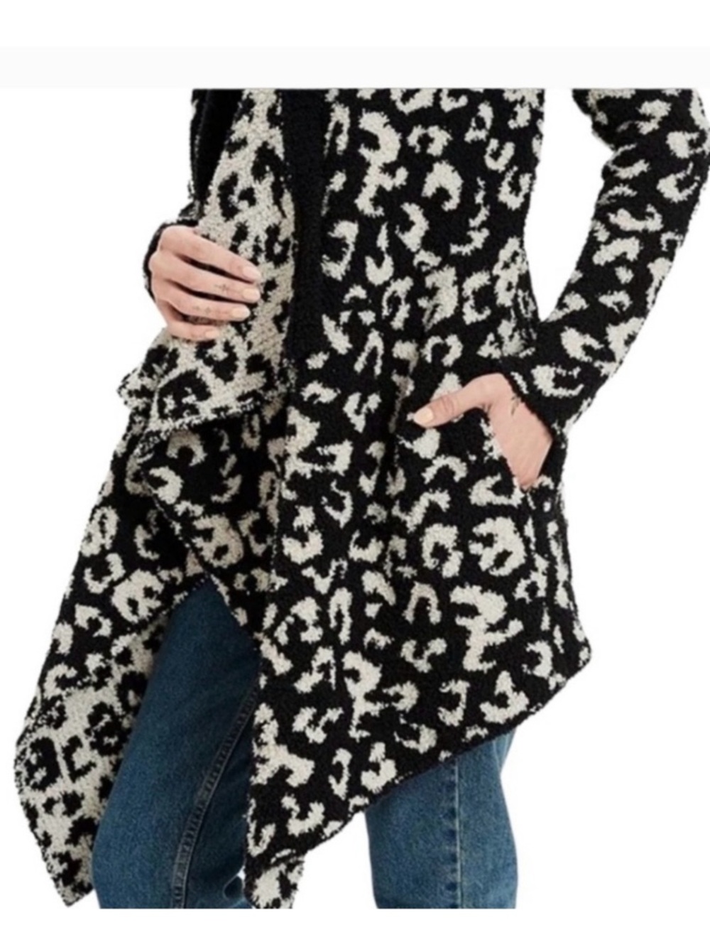 UGG Sweater Coat - Picture 7 of 7
